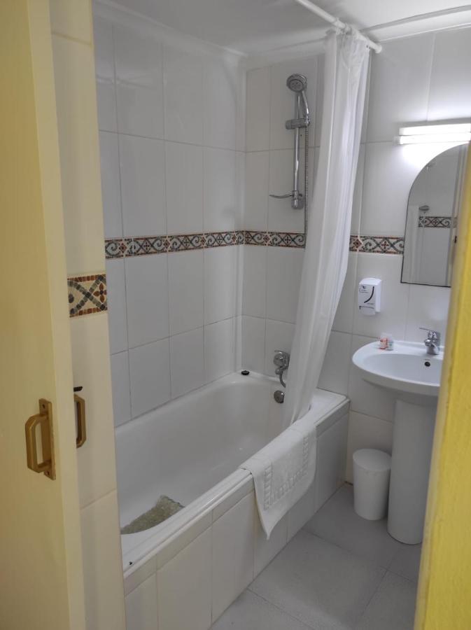 Skol 911A 1 Bedroom Duplex With Sea Views Марбеля Екстериор снимка